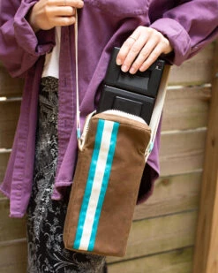 Canvas Shoulder Bag :: SLR 680/690 19 Canvas Shoulder Bag :: SLR 680/690 -Modern Camera Shop BFCCameraCasesJPGWEB 23