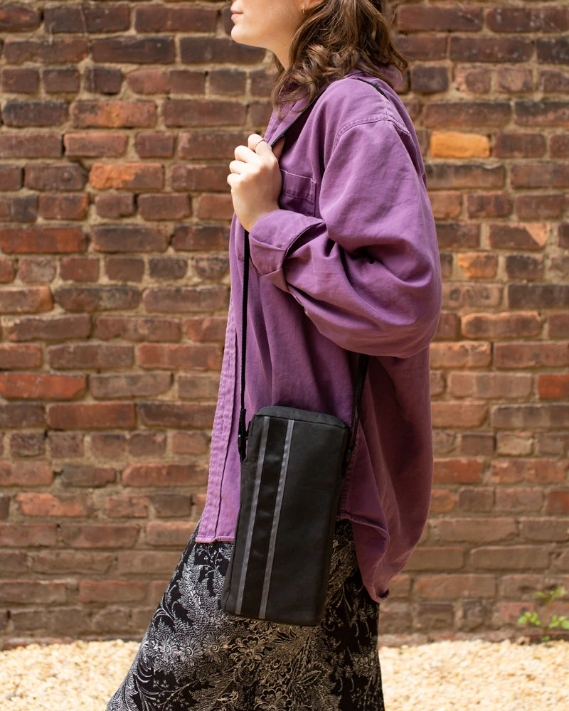 Canvas Shoulder Bag :: SLR 680/690 14 Canvas Shoulder Bag :: SLR 680/690 - Image 12