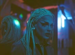 Lomography 400 :: Color -Modern Camera Shop Lomo 400 120 Sebastian Franke